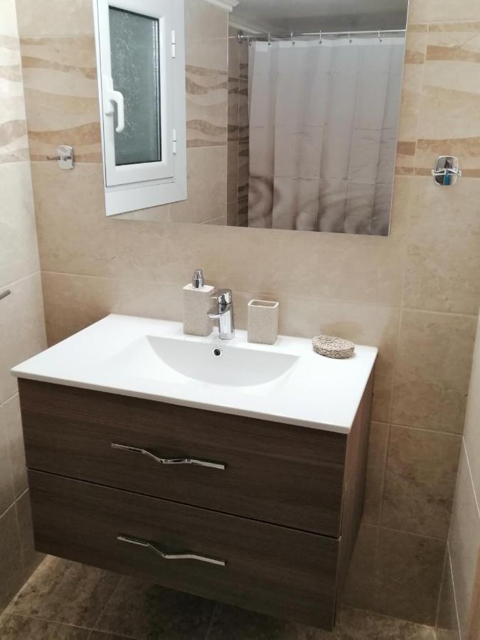 Comfy Apartment For 4 Ppl In Koukaki Αθήνα Εξωτερικό φωτογραφία